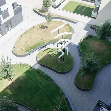 Luxury City-center In - Parking Included 布拉迪斯拉发