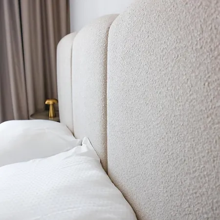 Luxury City-center In - Parking Included 公寓