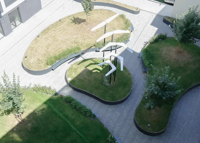 Luxury City-center In - Parking Included Братислава