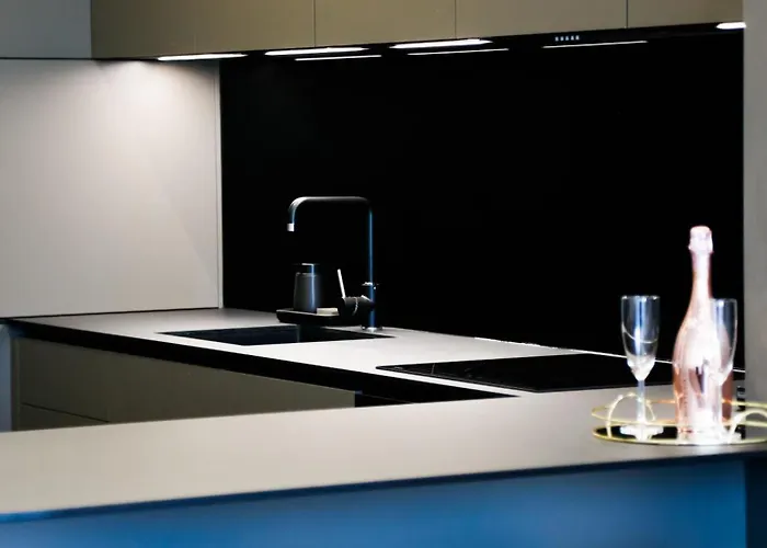 Lägenhet Luxury City-center In - Parking Included *